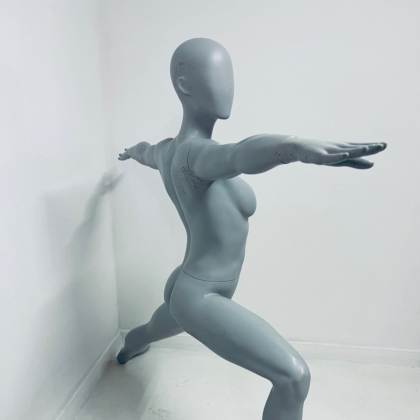 Virabhadrasana2-4